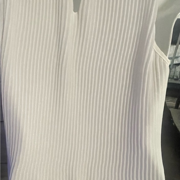 Zara sleeveless ribbed pleated passementerie blouse size XS - Picture 4 of 6